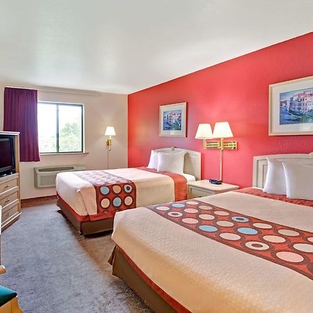 מלון Super 8 By Wyndham Albuquerque West/Coors Blvd מראה חיצוני תמונה