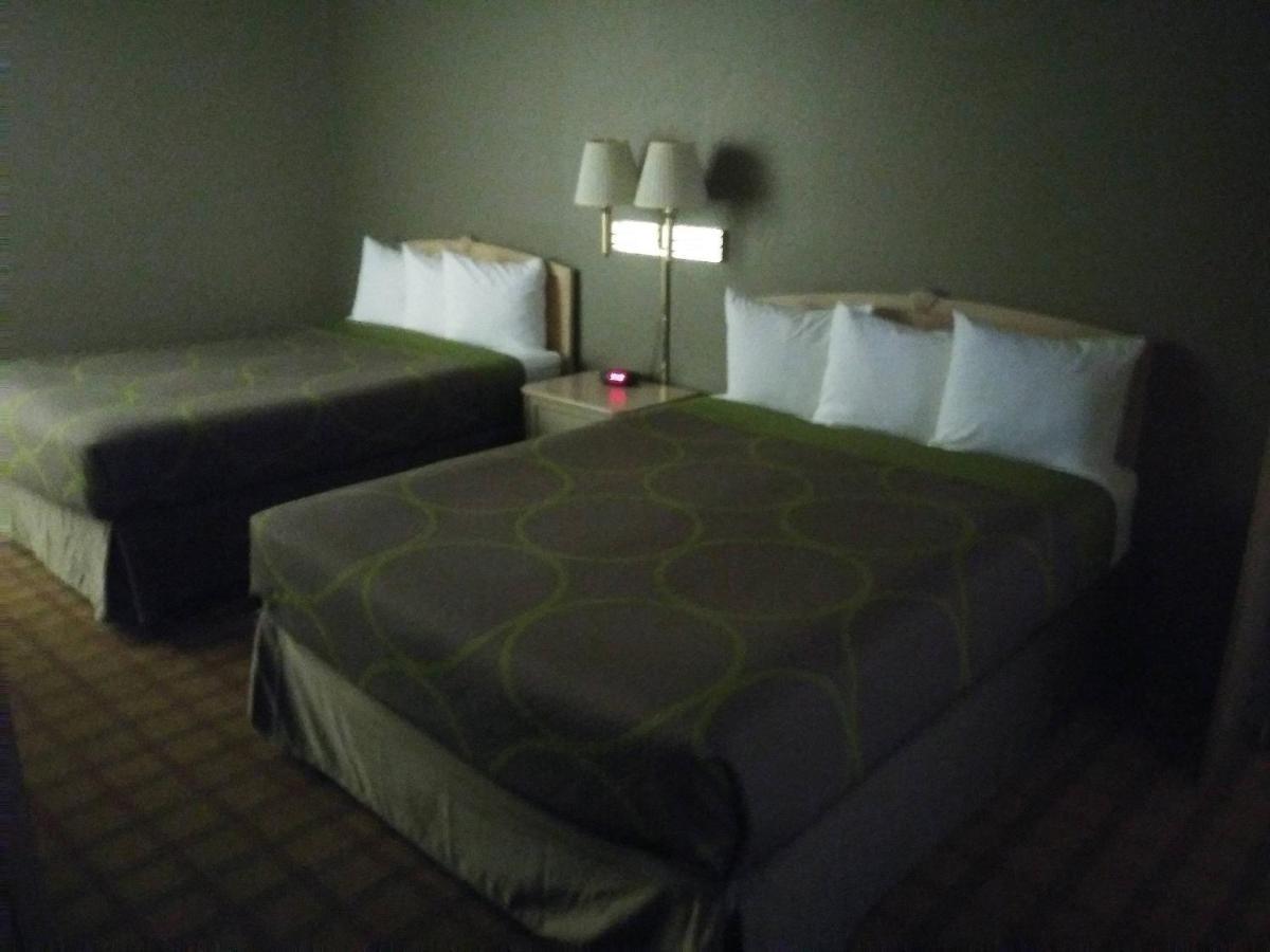 מלון Super 8 By Wyndham Albuquerque West/Coors Blvd מראה חיצוני תמונה