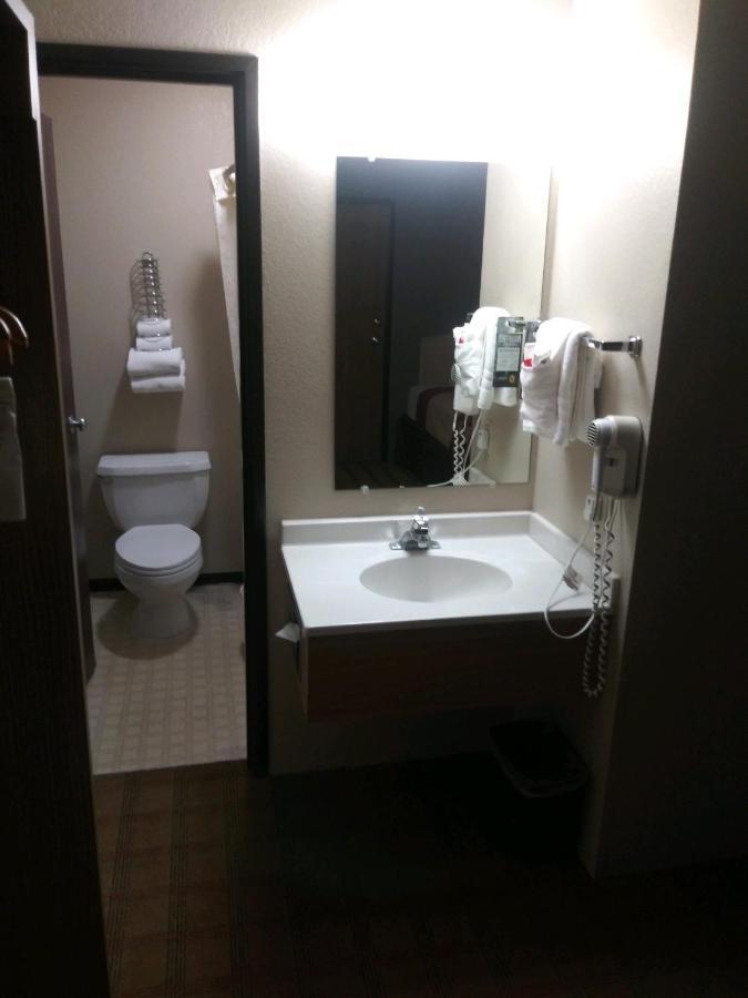 מלון Super 8 By Wyndham Albuquerque West/Coors Blvd מראה חיצוני תמונה
